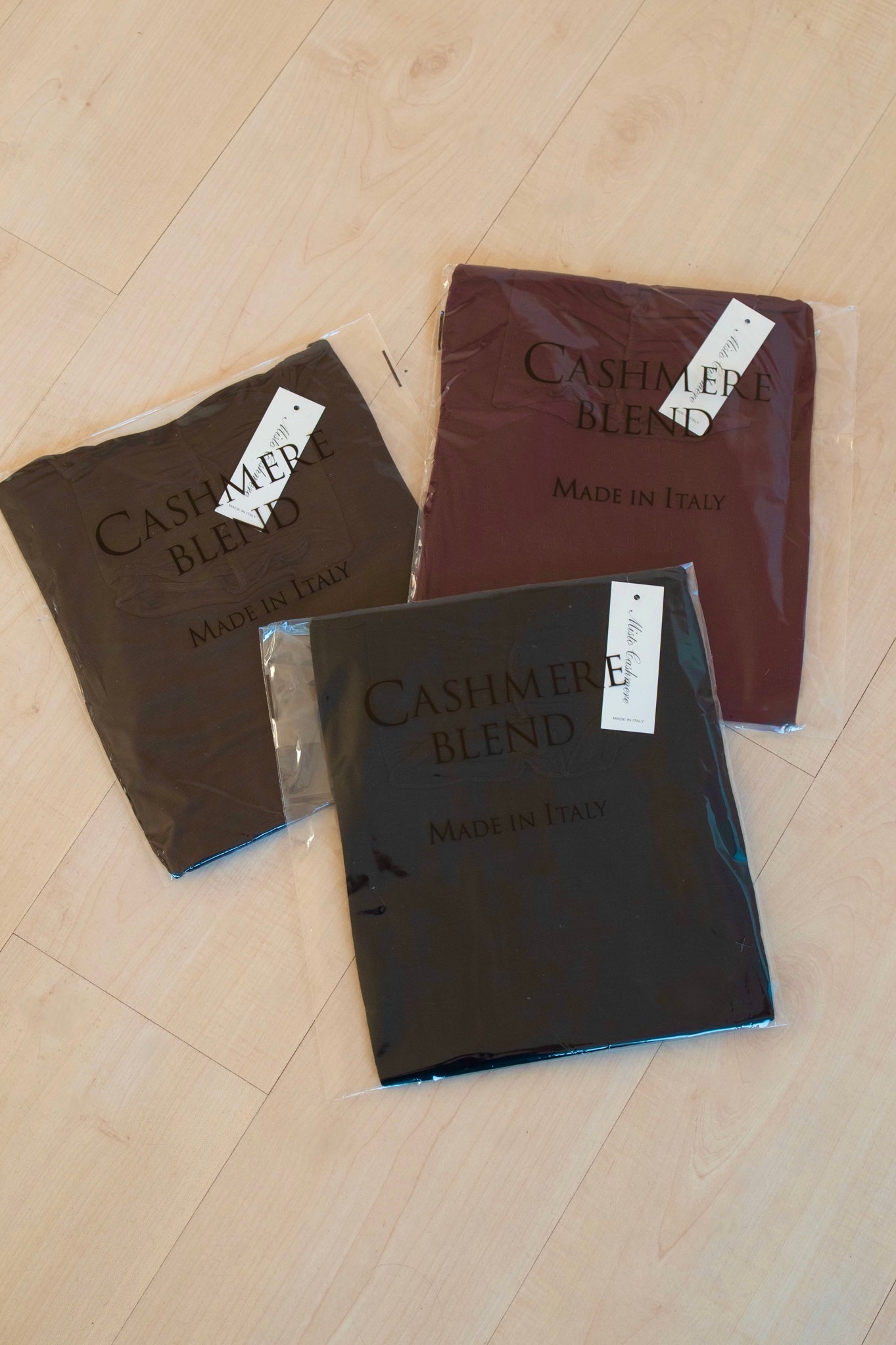 Sheer Cashmere Turtleneck – Brown